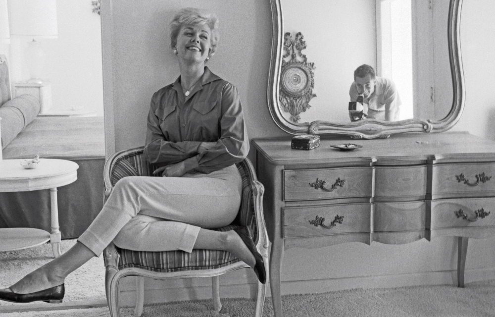 Doris Day and photographer