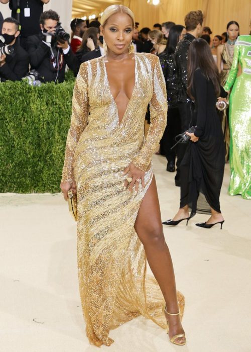 Mary J. Blige wore a custom Dundas Nirvana gown. Credit:Getty Images