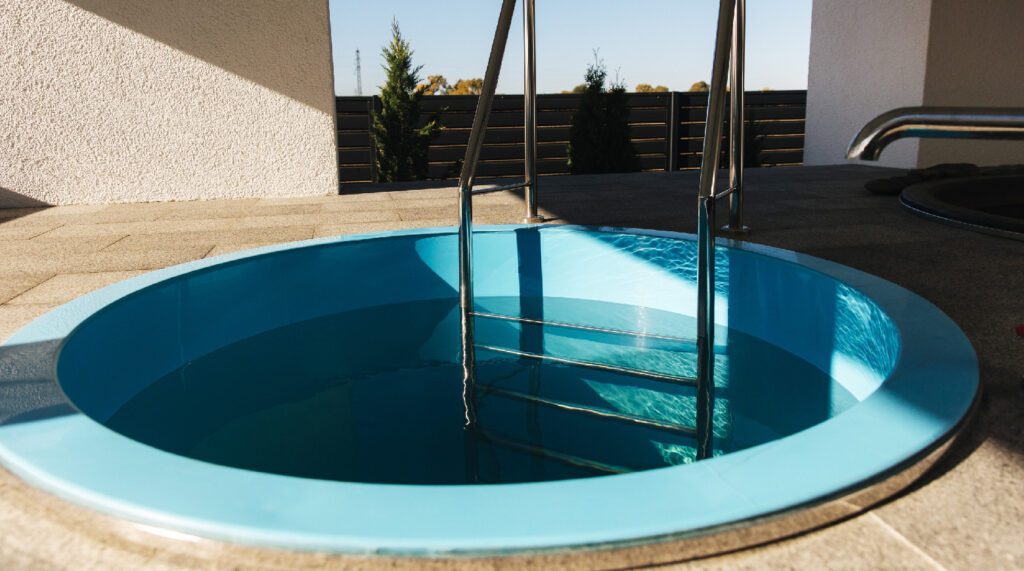 Cold Plunge: Boost Circulation, Sooth Soreness, and Elevate Your Well-being